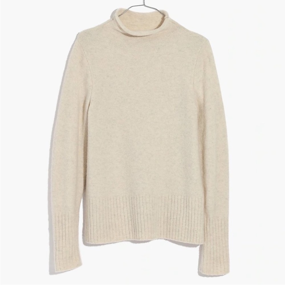 Madewell Inland Turtleneck Sweater in Cream size small